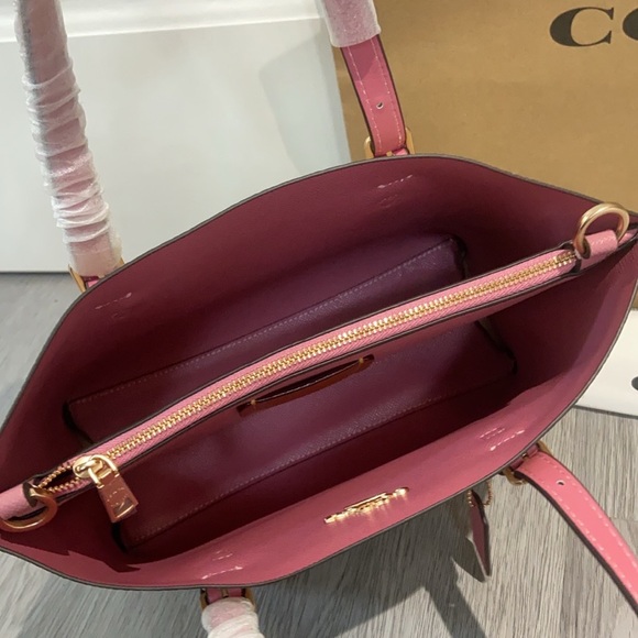 💗💗Coach Pink Signature Canvas Crossbody Tote - Picture 8 of 8